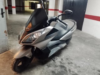 Kymco Super Dink 125cc Maxi Scooter