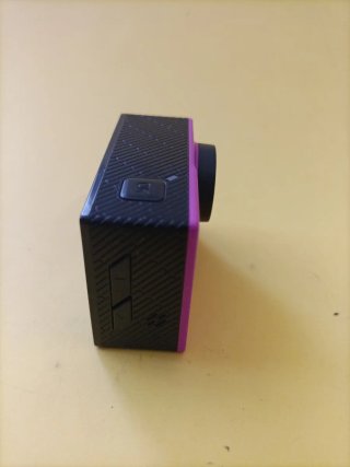 Cámara de video rosa y negra