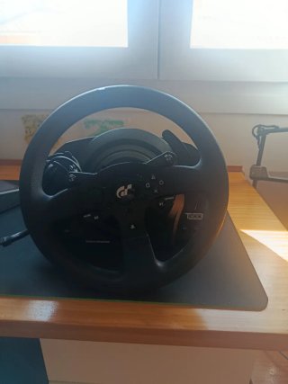 Thrustmaster T300