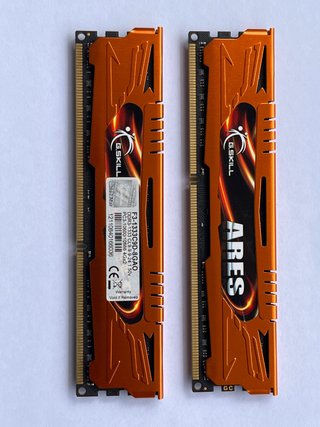 2x G.Skill DDR3 4GB (2x2GB) 1333MHz