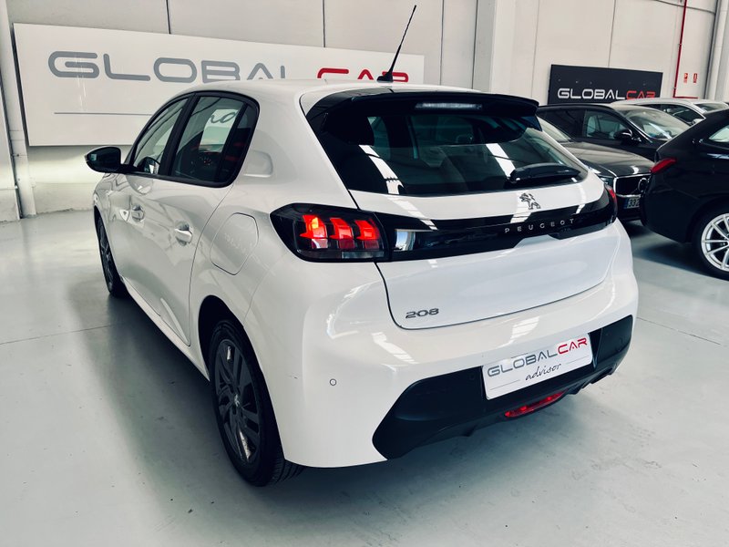 Peugeot 208 2022, foto 4
