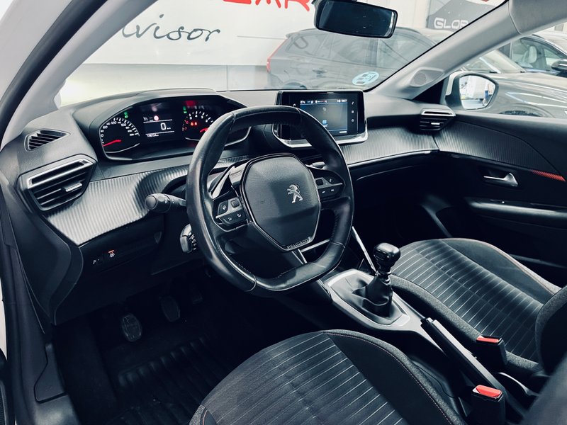 Peugeot 208 2022, foto 8