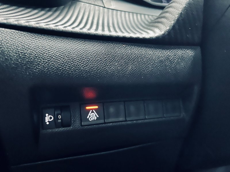 Peugeot 208 2022, foto 22