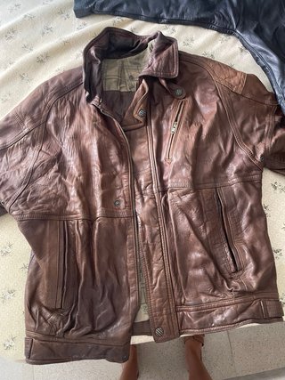 Chaquetas de cuero negra con forro estampado