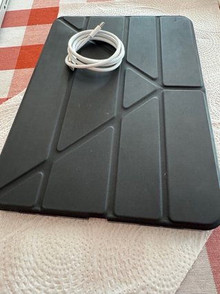 iPad 10ª Gen 256GB Wi-Fi + Cellular Plata -