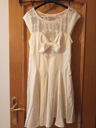 Vestido Ginger Fizz encaje y lazo