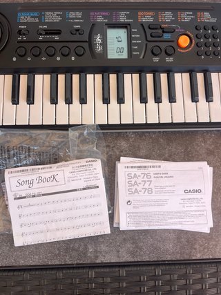 Teclado Casio SA-77