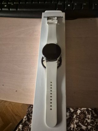 Samsung Galaxy Watch 6 plateado