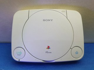 CONSOLA PLAYSTATION ONE PSONE CON CAJA SIN MANDO