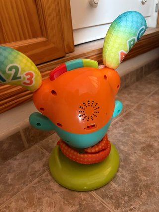 Robotito saltarin Fisher-Price