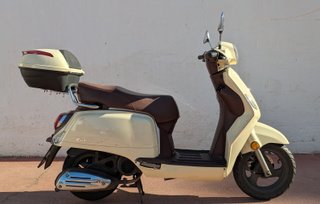 Scooter Keeway Zahara 50cc Beige/Marrón
