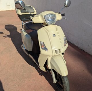 Scooter Keeway Zahara 50cc Beige/Marrón