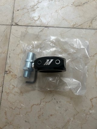 Adaptador Sándwich Mishimoto MMOP-TPS