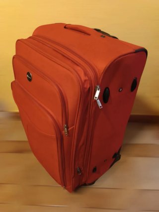Maleta de viaje Benzi Roja 25kg 4 Ruedas