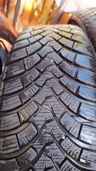 Ruedas y llantas. Jeep Renegade. Toda temporada.