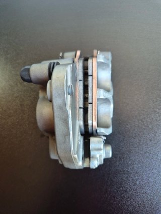 Pinza Freno Delantera Izq. Yamaha Tenere 700