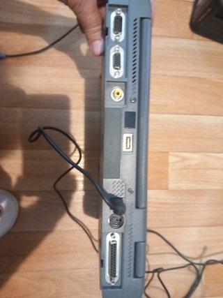 Portátil Vintage Toshiba Satellite Pro 4200