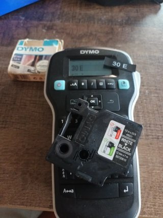 Impresora de etiquetas DYMO portátil