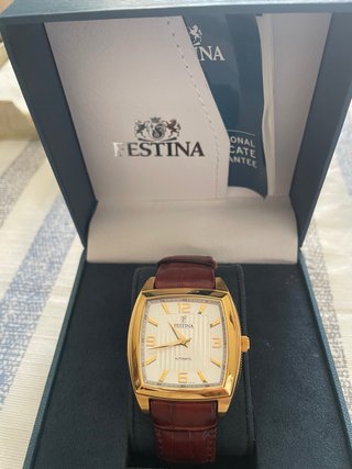 Reloj Festina Dorado Correa Marrón