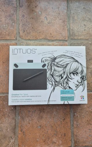 Tableta Gráfica Wacom Intuos Draw (CTL-490)