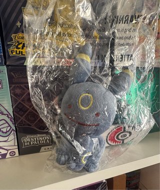 Peluche Ditto Pikachu y Umbreon Pokemon Center