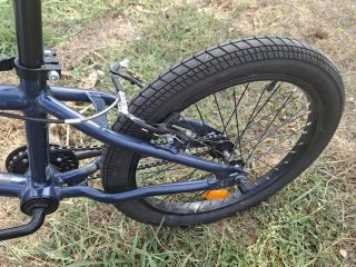 Bicicleta BMX Azul Decathlon
