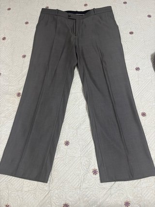 Traje de hombre gris