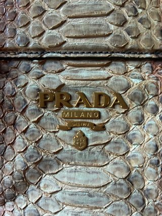 Bolso Prada Piel Serpiente Marrón