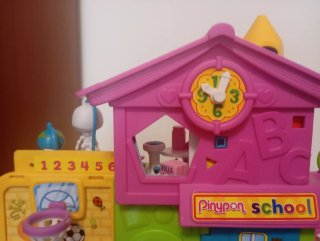 PinyPon Escuela
