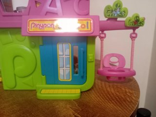 PinyPon Escuela