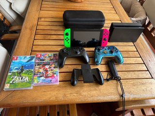 Nintendo Switch + Accesorios