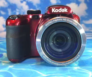 Kodak Pixpro AZ422 Red 1711S