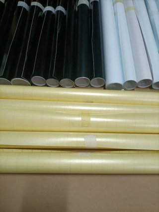 Vinilos de rotulación (negro y blanco)