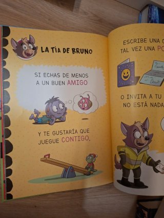 El Mundo de Escuela de Monstruos. Ruedas, Grúas...