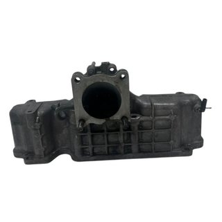 Toyota 387064 171010r010 colector admisión avensis