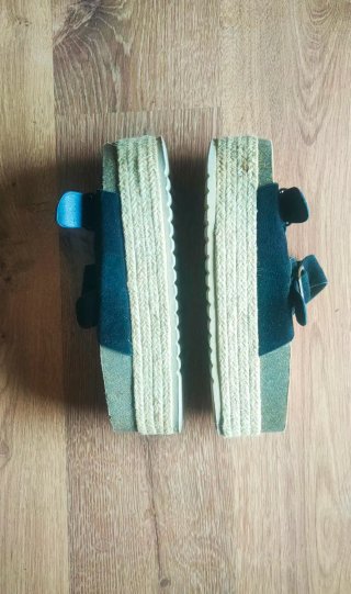 Sandalias Amor Amore negras talla 38