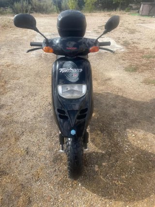 Piaggio Typhoon 50 Scooter Negra