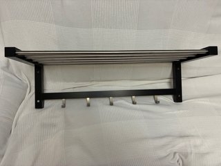 Estantería Ikea Negra y Plateada