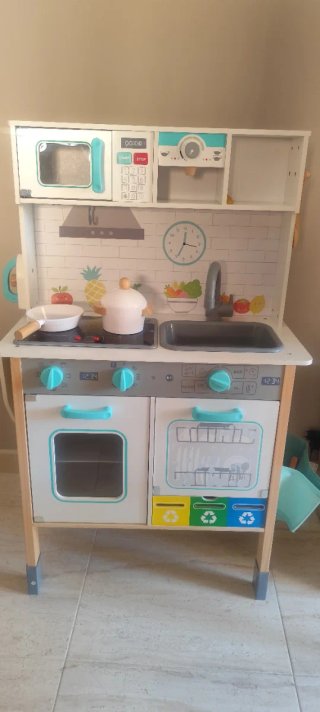 Cocinita infantil de madera