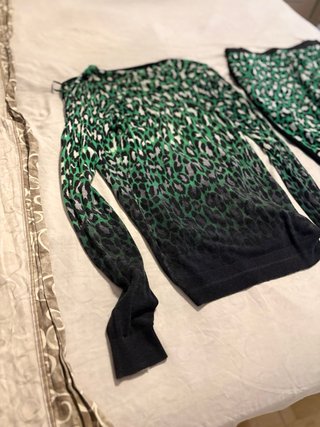Conjunto Guess Leopardo Verde y Negro