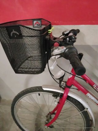 Bicicleta de paseo roja