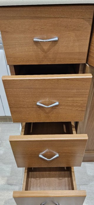 Mueble baño, ,espejo  ,grifo y mármol