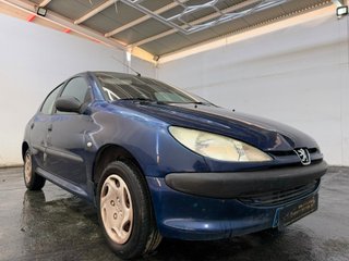 PEUGEOT 206 XR 1.4i 75CV MANUAL 5PT 5PZ AÑO 2001
