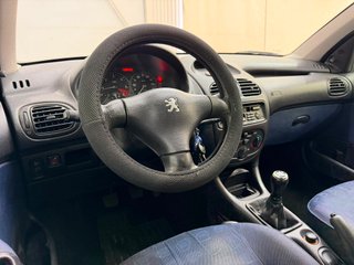 PEUGEOT 206 XR 1.4i 75CV MANUAL 5PT 5PZ AÑO 2001