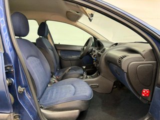 PEUGEOT 206 XR 1.4i 75CV MANUAL 5PT 5PZ AÑO 2001