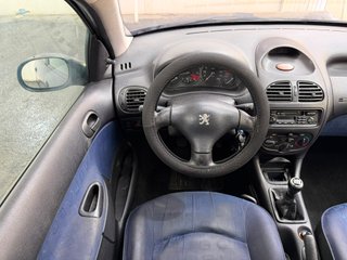 PEUGEOT 206 XR 1.4i 75CV MANUAL 5PT 5PZ AÑO 2001