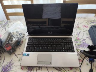 SE VENDEN 3 PORTATILES