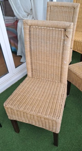 5 Sillas Mimbre y Madera Resistentes