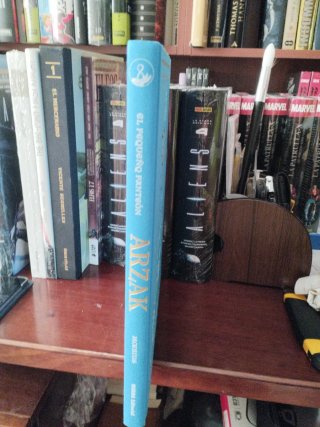 El pequeño panteón Moebius Arzak artbook