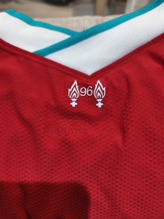 Camiseta Liverpool  versión JUGADOR Talla M
